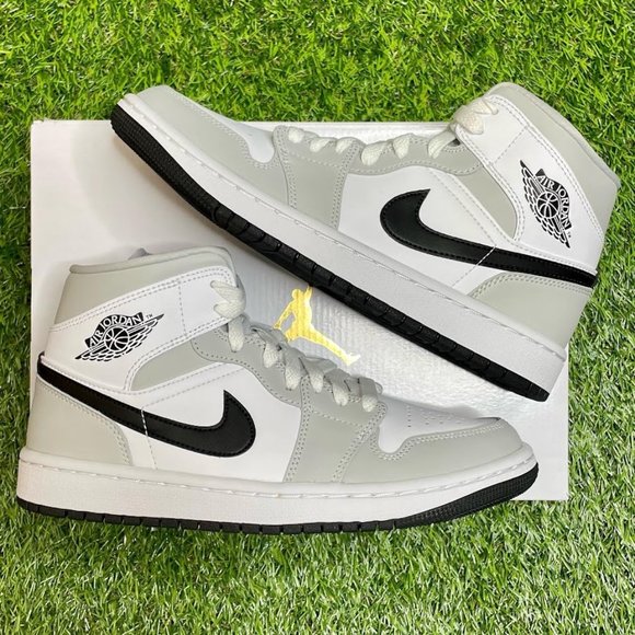 Air Jordan 1 Mid ‘Grey Fog ’ - Picture 6 of 7